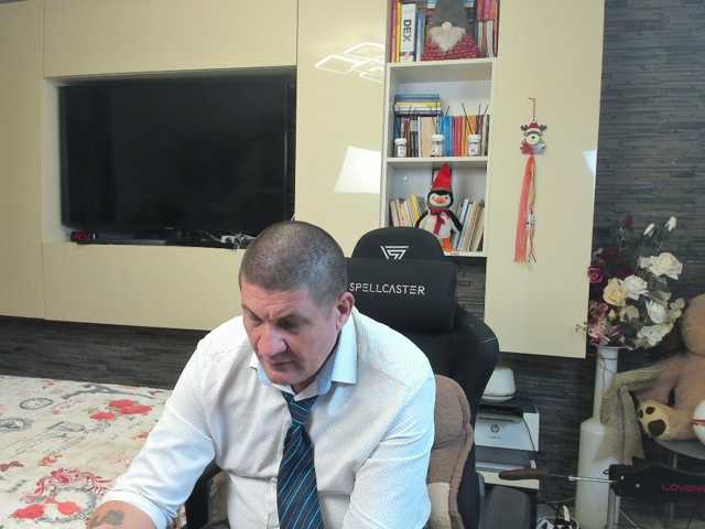 spatacusdaddy48