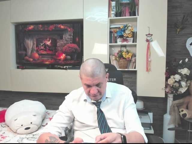 spatacusdaddy48