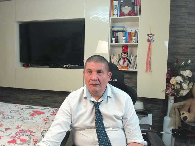 spatacusdaddy48 — live male cam