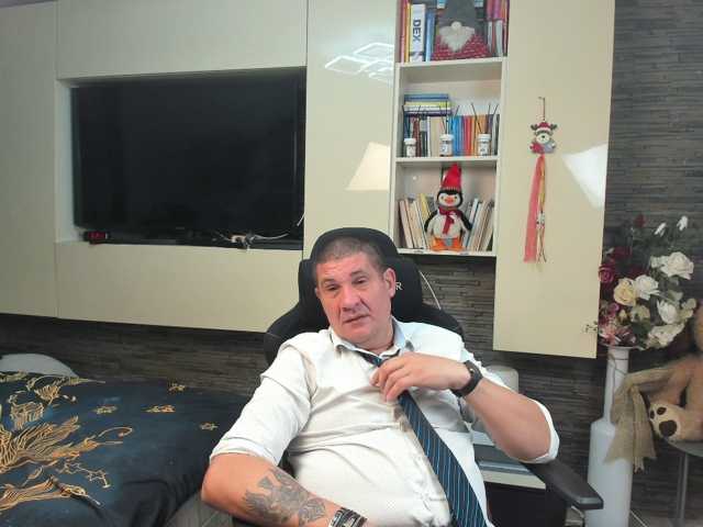 spatacusdaddy48