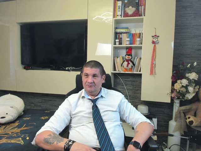spatacusdaddy48