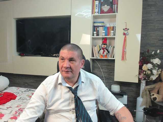 spatacusdaddy48