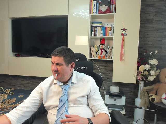 spatacusdaddy48
