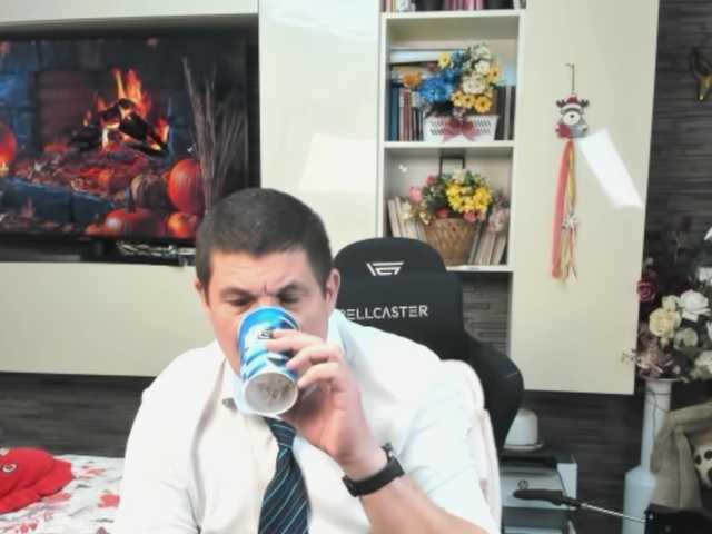 spatacusdaddy48