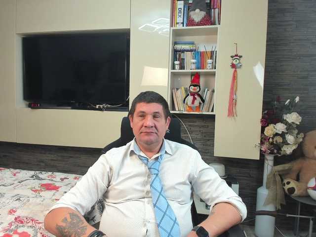 spatacusdaddy48