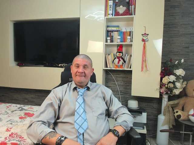 spatacusdaddy48