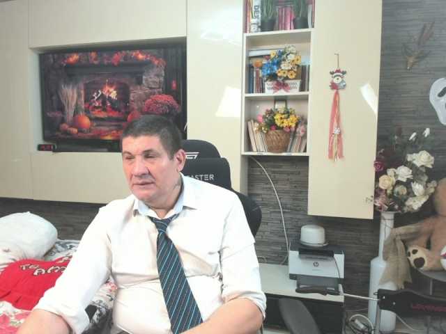 spatacusdaddy48