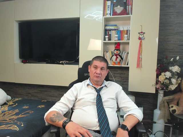 spatacusdaddy48
