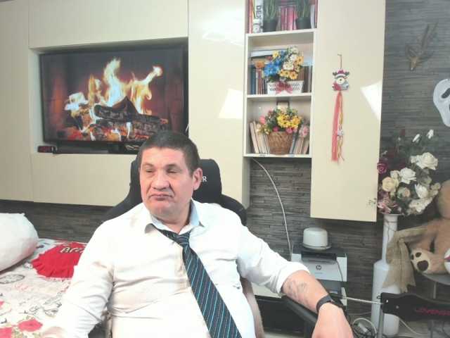 spatacusdaddy48