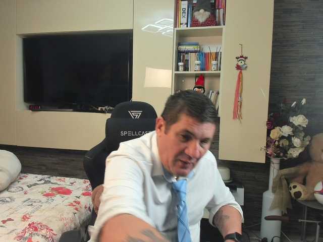 spatacusdaddy48