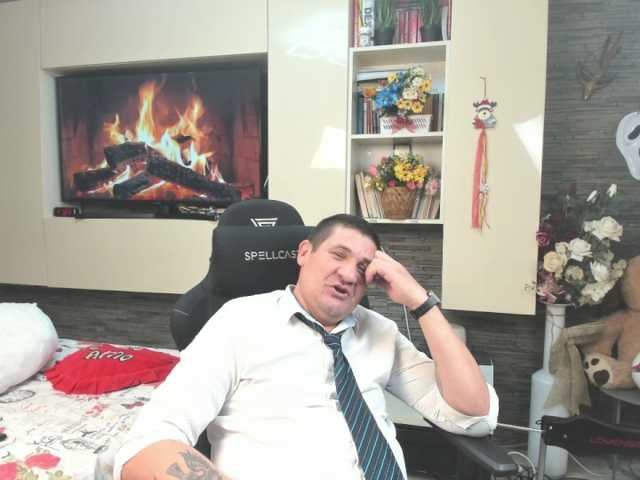 spatacusdaddy48