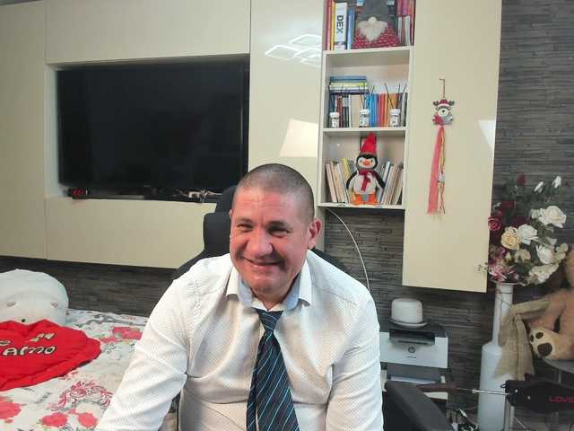 spatacusdaddy48