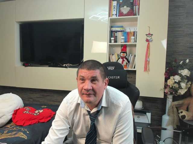 spatacusdaddy48