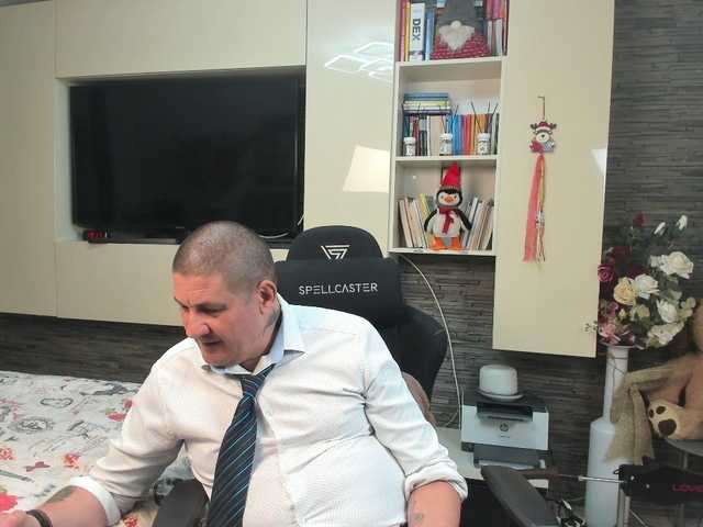 spatacusdaddy48