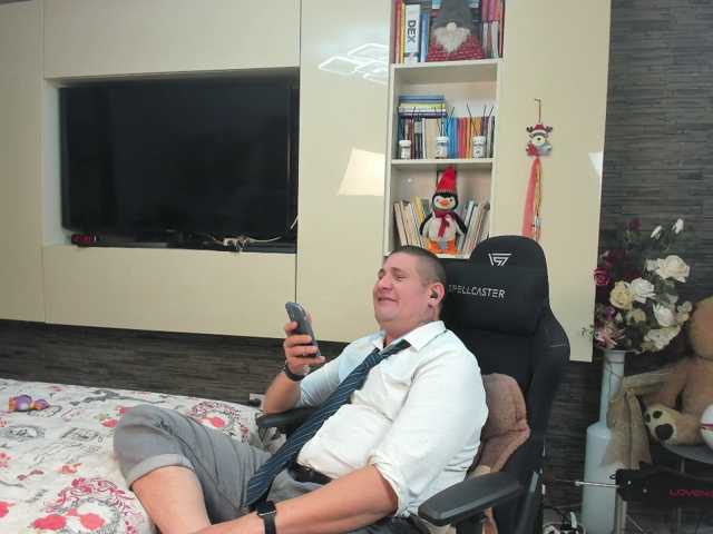 spatacusdaddy48