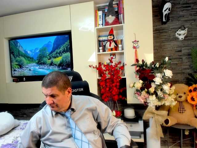 spatacusdaddy48