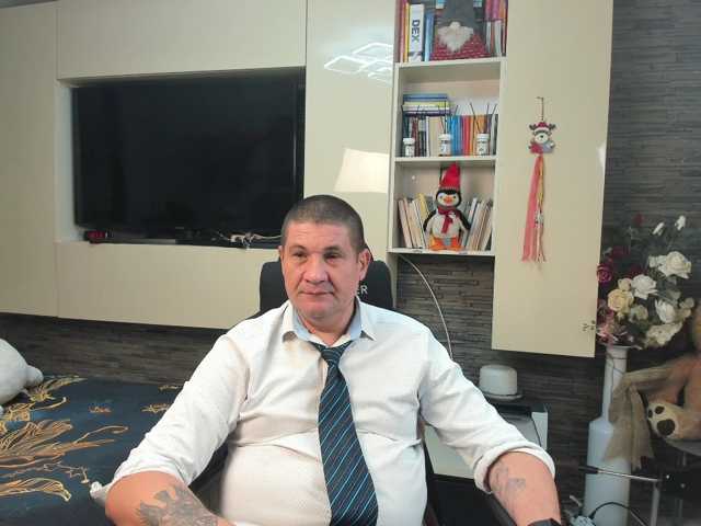 spatacusdaddy48