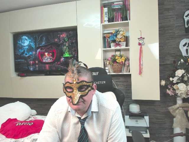 spatacusdaddy48
