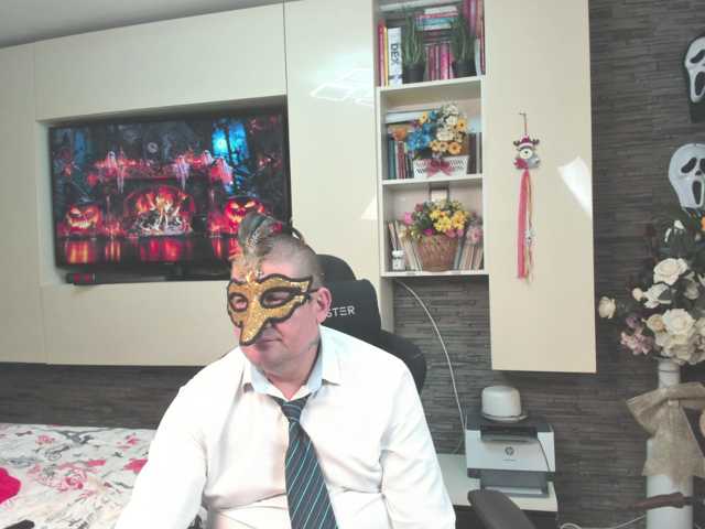 spatacusdaddy48