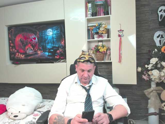 spatacusdaddy48