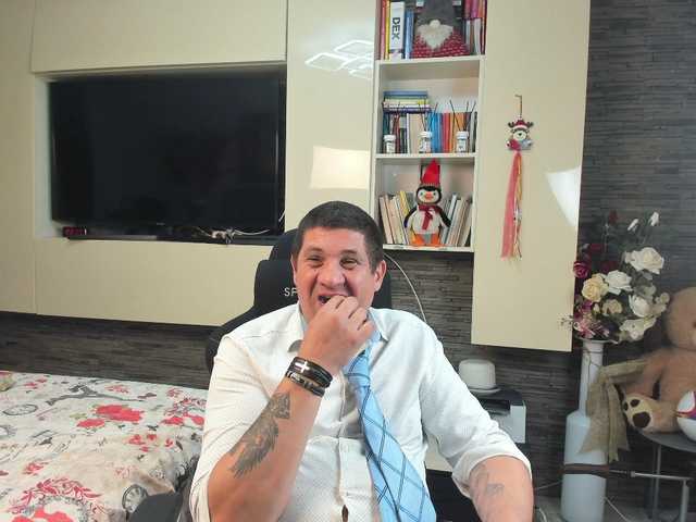 spatacusdaddy48