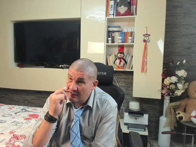 spatacusdaddy48