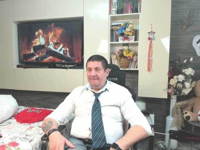 spatacusdaddy48