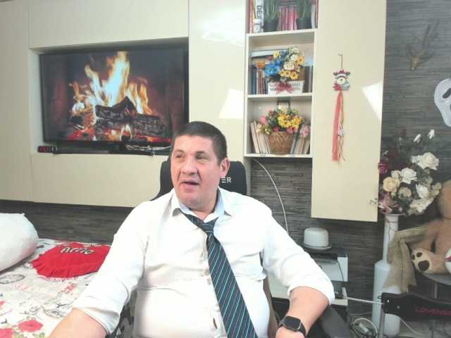 spatacusdaddy48