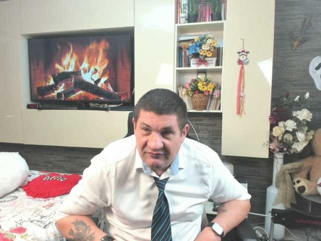 spatacusdaddy48