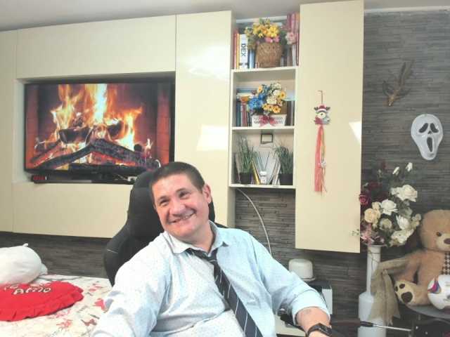 spatacusdaddy48