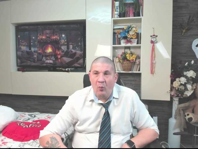 spatacusdaddy48