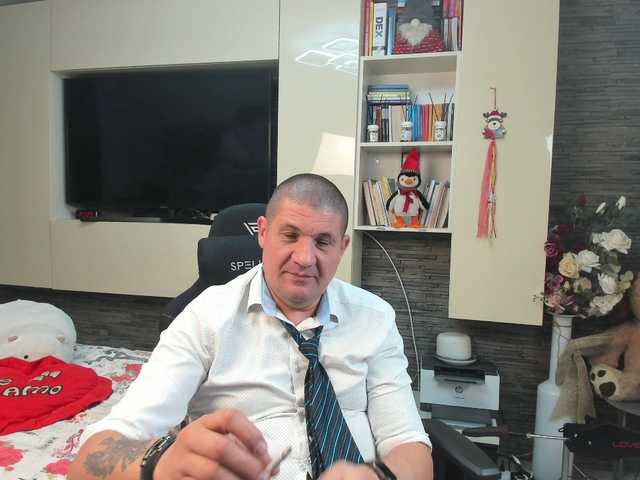 spatacusdaddy48