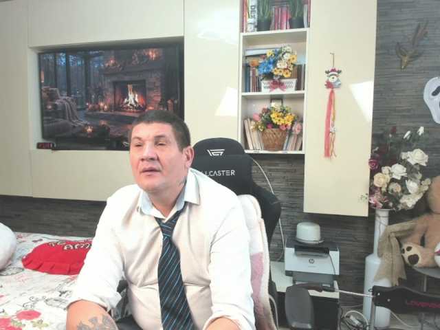 spatacusdaddy48