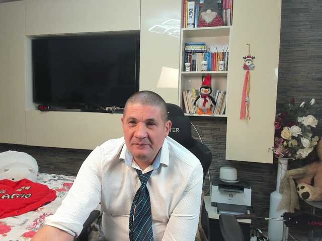 spatacusdaddy48