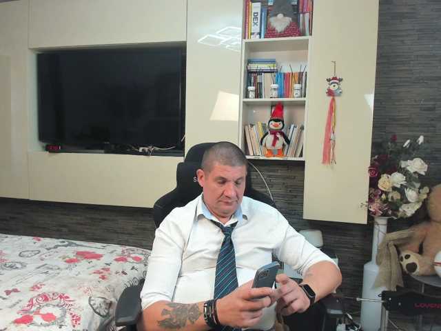 spatacusdaddy48