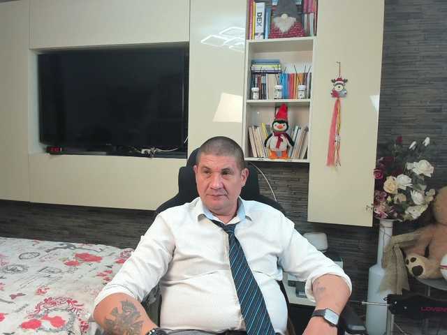 spatacusdaddy48
