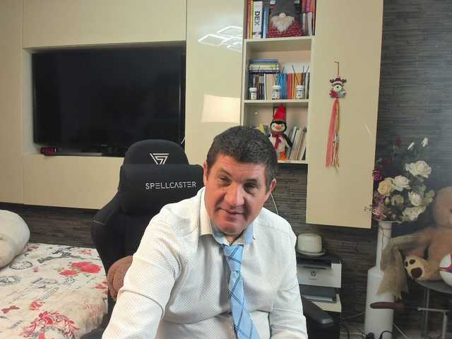 spatacusdaddy48