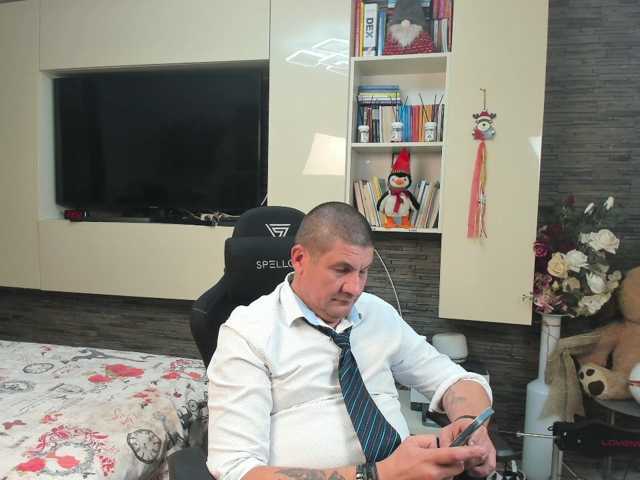spatacusdaddy48