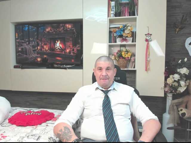 spatacusdaddy48