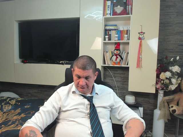 spatacusdaddy48