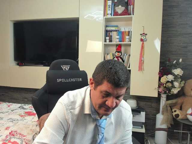 spatacusdaddy48