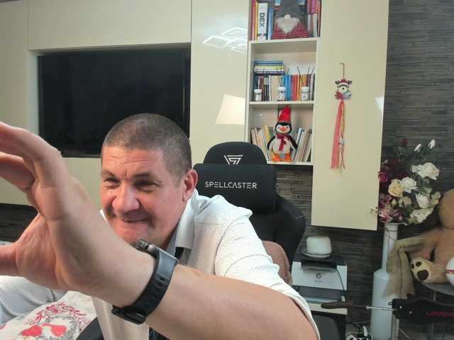 spatacusdaddy48