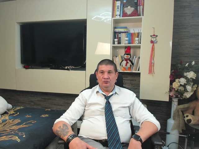 spatacusdaddy48