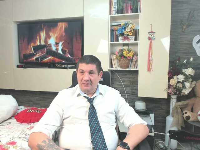 spatacusdaddy48