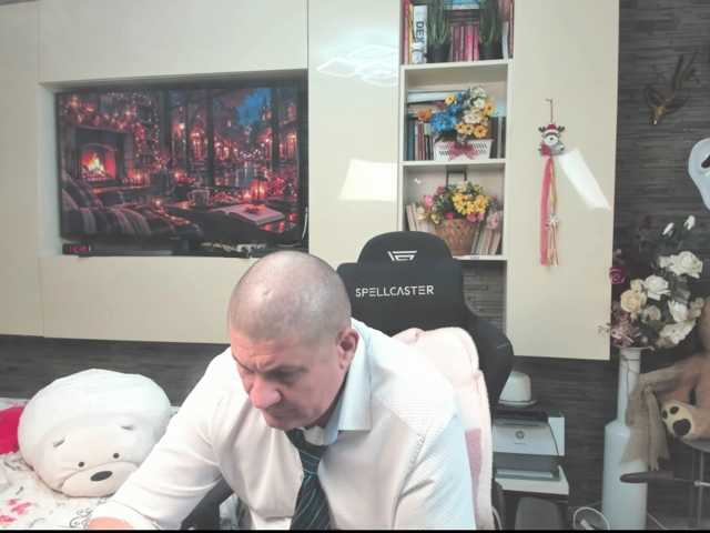 spatacusdaddy48
