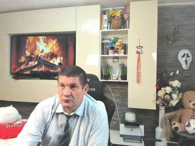 spatacusdaddy48