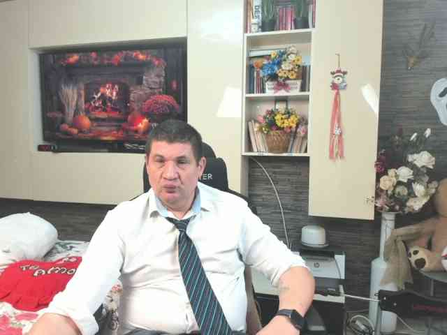 spatacusdaddy48