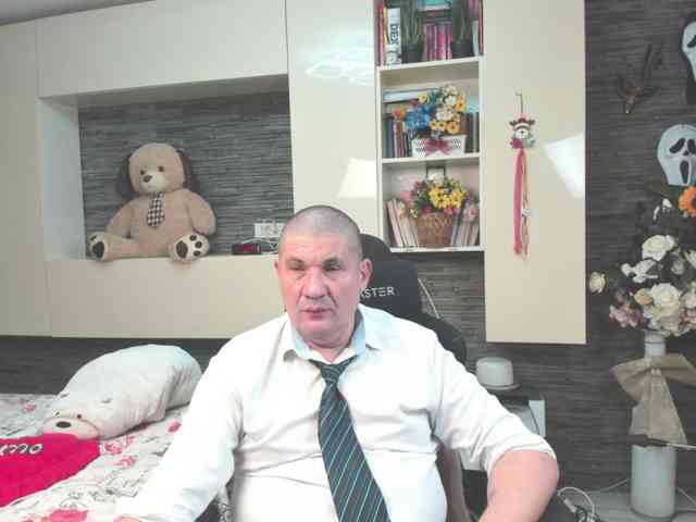 spatacusdaddy48