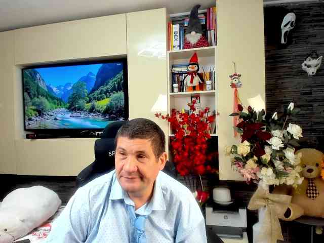 spatacusdaddy48