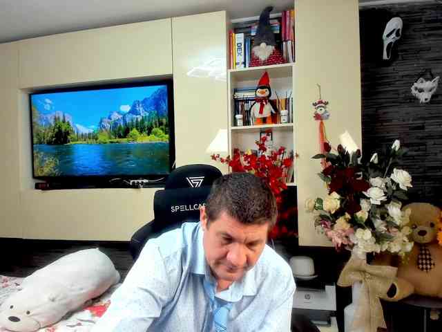 spatacusdaddy48